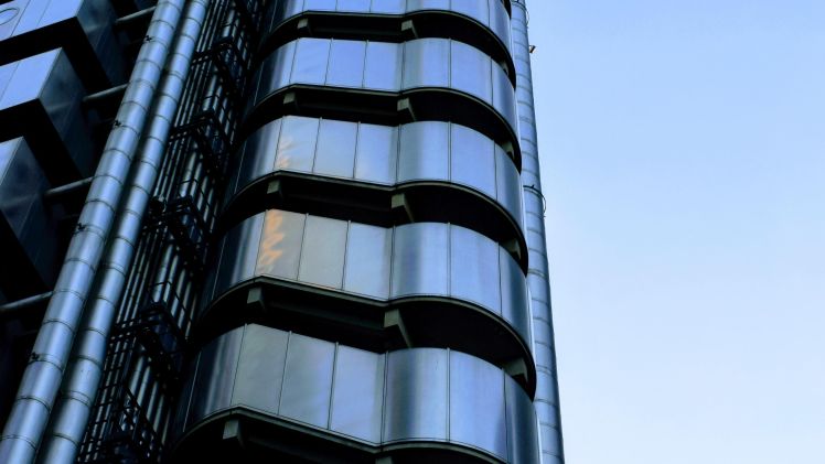 The Lloyds of London building in daytime light